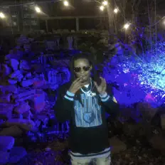 Ascolta OG Macc Nick, guarda video musicali, leggi la biografia, vedi le date del tour & altro!