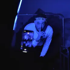 Listen to Pronto Spazzout, watch music videos, read bio, see tour dates & more!