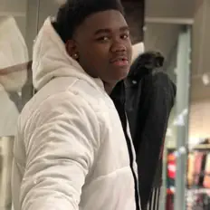 Ouça KingLilGerald, assista a videoclipes, leia a biografia, veja as datas das turnês e mais!