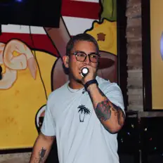 收听 Chamo el Bandydo、观看音乐视频、阅读小传、查看巡演日期等 ！