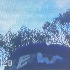 Poslechněte si interpreta Moyses, sledujte hudební videa, přečtěte si životopis, podívejte se na data turné a další informace.