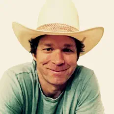 Escucha a Scotty Emerick, mira videos musicales, lee su biografía, consulta las fechas de las gira y más.