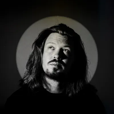 Listen to Neil Mac, watch music videos, read bio, see tour dates & more!
