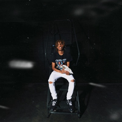 Listen to Huncho Groovyy, watch music videos, read bio, see tour dates & more!