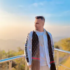Écoutez Deejay Shad, regardez des vidéoclips, lisez la biographie, consultez les dates de tournée et plus encore !