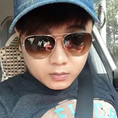 聆聽 Nguyen Si Kha、觀看音樂影片、閱讀小傳、查看巡演日期等！