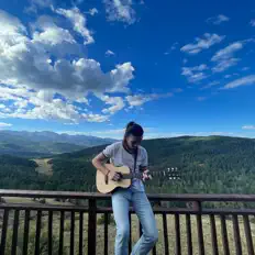 Zeldurnを聴いたり、ミュージックビデオを鑑賞したり、経歴やツアー日程などを確認したりしましょう！