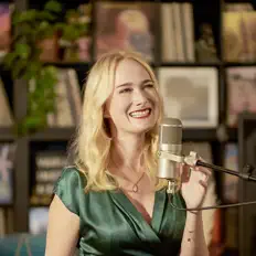 Listen to Vanessa Finzer, watch music videos, read bio, see tour dates & more!