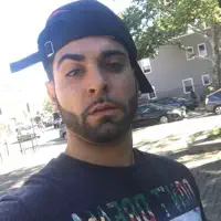 Hör dir undefined an, schau dir Musikvideos an, lies die Biografie, finde Tourdaten und mehr!