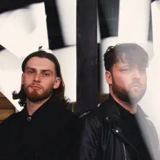 Ouça A Cause In Distress, assista a videoclipes, leia a biografia, veja as datas das turnês e mais!