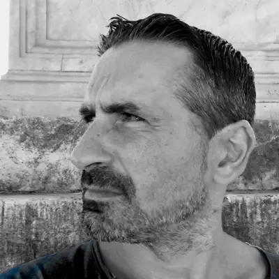 Listen to Giuseppe Vigliotti, watch music videos, read bio, see tour dates & more!