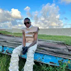 Ακούστε περιεχόμενο από 9Piece, παρακολουθήστε μουσικά βίντεο, διαβάστε το βιογραφικό, δείτε ημερομηνίες περιοδείας, και πολλά ακόμη!