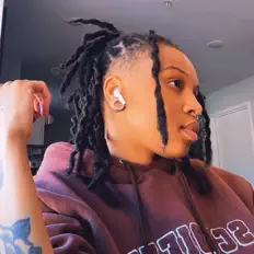 Listen to B WAVVE, watch music videos, read bio, see tour dates & more!