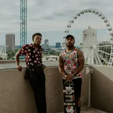 Ouça 3psilon, assista a videoclipes, leia a biografia, veja as datas das turnês e mais!