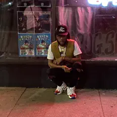 Dengarkan Ghutty Mac, tonton video musik, baca bio, lihat tanggal tur & lainnya!