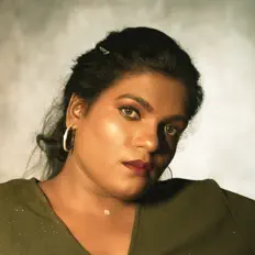 Poslechněte si interpreta Rama Priya Yegasivanathan, sledujte hudební videa, přečtěte si životopis, podívejte se na data turné a další informace.