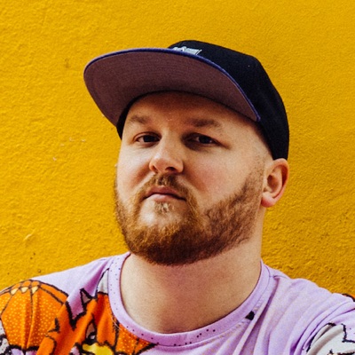 Listen to Jonny Tobin, watch music videos, read bio, see tour dates & more!