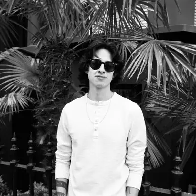 Listen to Alta Phaxsi, watch music videos, read bio, see tour dates & more!