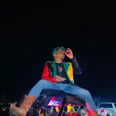 收听 PIX、观看音乐视频、阅读小传、查看巡演日期等 ！