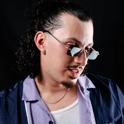 Listen to DAVINCHO, watch music videos, read bio, see tour dates & more!