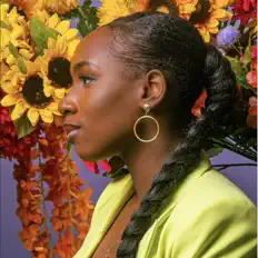 Escucha a Lydia Joy, mira videos musicales, lee su biografía, consulta las fechas de las gira y más.