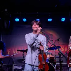 Joseph Conti सुनें, म्यूज़िक वीडियो देखें, बायो पढ़ें, दौरे की तारीखें और बहुत कुछ देखें!