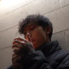 Ascolta Danté, guarda video musicali, leggi la biografia, vedi le date del tour & altro!