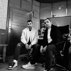 BakuBoy & Austin Blakeを聴いたり、ミュージックビデオを鑑賞したり、経歴やツアー日程などを確認したりしましょう！