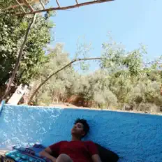 Listen to Karim Ennaas, watch music videos, read bio, see tour dates & more!