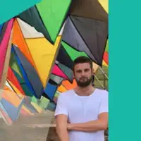 Escucha a undefined, mira videos musicales, lee su biografía, consulta las fechas de las gira y más.