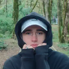 Alfap1ll सुनें, म्यूज़िक वीडियो देखें, बायो पढ़ें, दौरे की तारीखें और बहुत कुछ देखें!