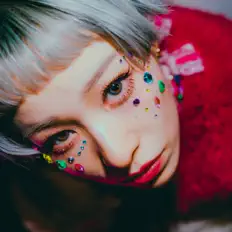 Ouça NeonDrop, assista a videoclipes, leia a biografia, veja as datas das turnês e mais!