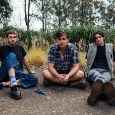 Ascolta Big Dinner, guarda video musicali, leggi la biografia, vedi le date del tour & altro!