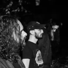 Ascolta SUPERCURSE, guarda video musicali, leggi la biografia, vedi le date del tour & altro!