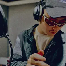 Dengarkan MAPE, tonton video musik, baca bio, lihat tanggal tur & lainnya!