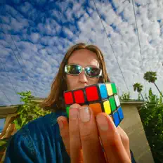 Écoutez Joe Bulldozer, regardez des vidéoclips, lisez la biographie, consultez les dates de tournée et plus encore !