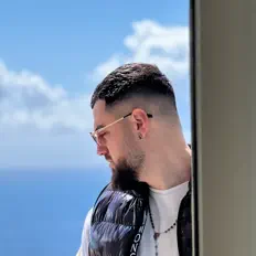 Rio Zaffa: песни, клипы, биография, даты выступлений и многое другое.