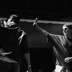 PROJEKT01을(를) 듣고, 뮤직 비디오를 보고, 약력을 읽고, 투어 일정 등을 확인하세요!