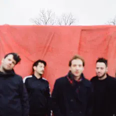 聆聽 Phaon、觀看音樂影片、閱讀小傳、查看巡演日期等！