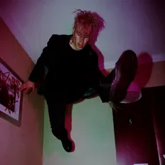 Poslechněte si interpreta DD Walker, sledujte hudební videa, přečtěte si životopis, podívejte se na data turné a další informace.