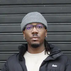 Poslechněte si interpreta Tito Fiasco, sledujte hudební videa, přečtěte si životopis, podívejte se na data turné a další informace.