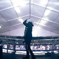 Ascolta Ntxc, guarda video musicali, leggi la biografia, vedi le date del tour & altro!