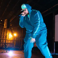 Dengarkan Big Kaz, tonton video musik, baca bio, lihat tanggal tur & lainnya!