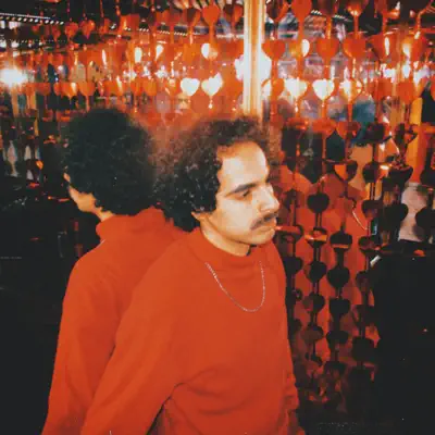 Listen to Uiu Lopes, watch music videos, read bio, see tour dates & more!