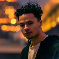 Listen to El Stephens, watch music videos, read bio, see tour dates & more!