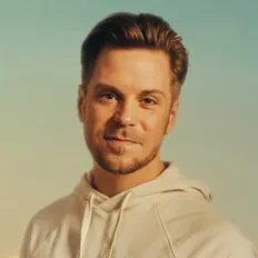 Listen to Nathan Thomas, watch music videos, read bio, see tour dates & more!