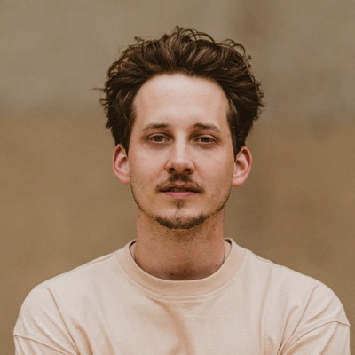 Listen to Thomas Geelens, watch music videos, read bio, see tour dates & more!