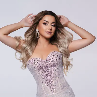 Listen to Ceren Cennet, watch music videos, read bio, see tour dates & more!