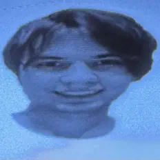 Yung Gooeyを聴いたり、ミュージックビデオを鑑賞したり、経歴やツアー日程などを確認したりしましょう！