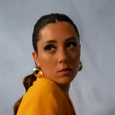 Listen to Leire, watch music videos, read bio, see tour dates & more!